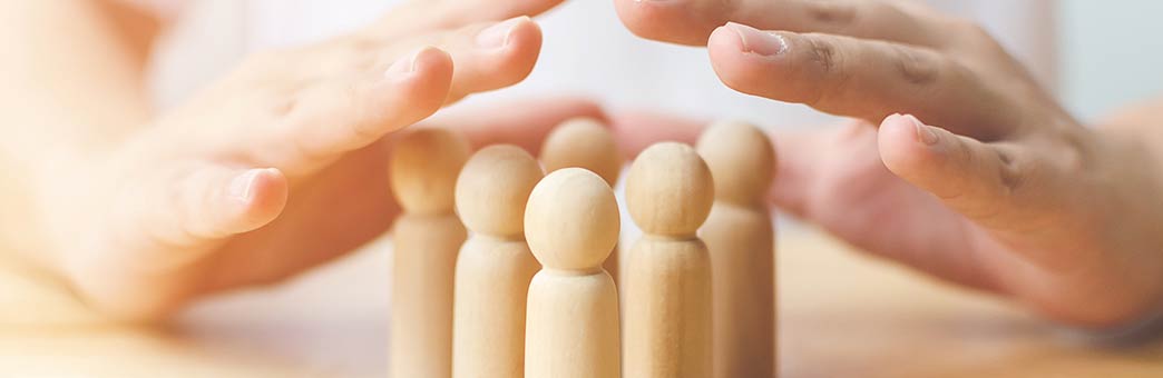 Do businesses have to offer fringe benefits